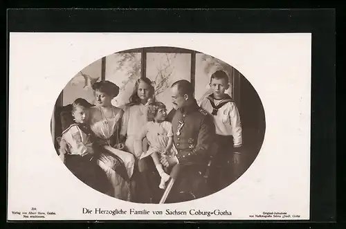 Foto-AK Porträt der Herzoglichen Familie von Sachsen-Coburg-Gotha