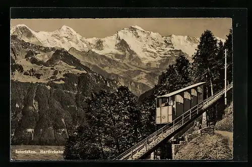 AK Interlaken, Die Harderbahn auf dem Weg ins Tal