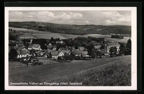 AK Valbert a. Ebbegebirge, Ortsansicht mit Kirche