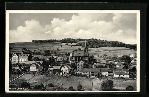 AK Holpe, Blick auf Gasthaus Zur Linde und Kirche