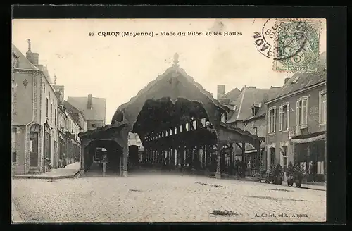 AK Craon, Place du Pilori et les Halles