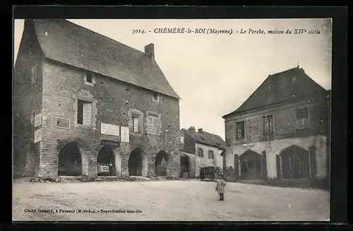 AK Chéméré-le-Roi, Le Porche, maison du XIV siècle