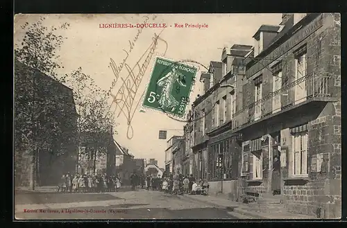 AK Lignières-la-Doucelle, Rue Principale