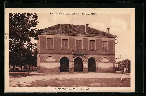 AK Bérat, Hôtel de-Ville