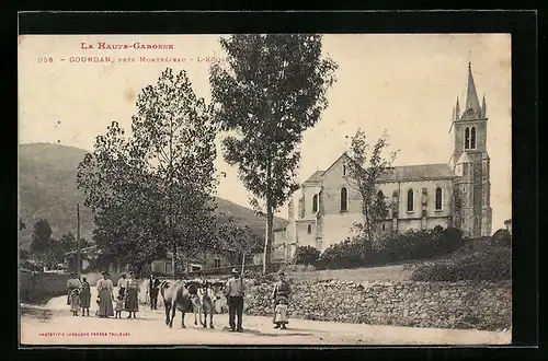 AK Gourdan, Près Montréjeau, l`Église
