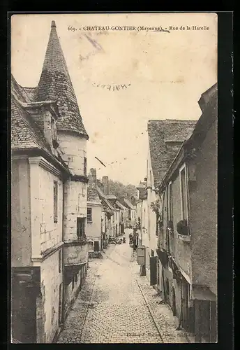 AK Chateau-Gontier, Rue de la Harelle, Strassenpartie