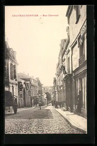 AK Chateau-Gontier, Rue Chevreul, Strassenpartie