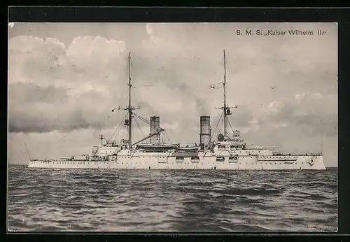 AK Kriegsschiff SMS Kaiser Wilhelm II. bei leichtem Wellengang