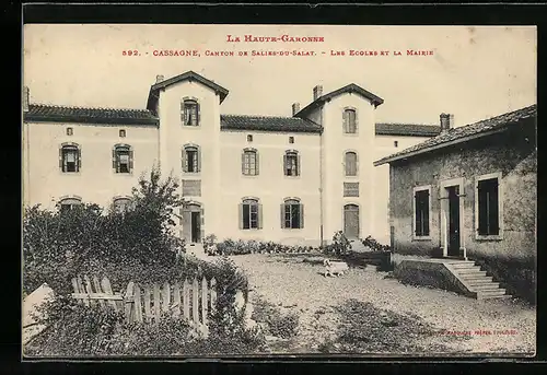 AK Cassagne, Canton de Salies-du-Salat, Les Ecoles et la Mairie