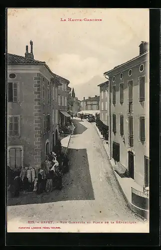 AK Aspet, Rue Gambetta et Place de la République