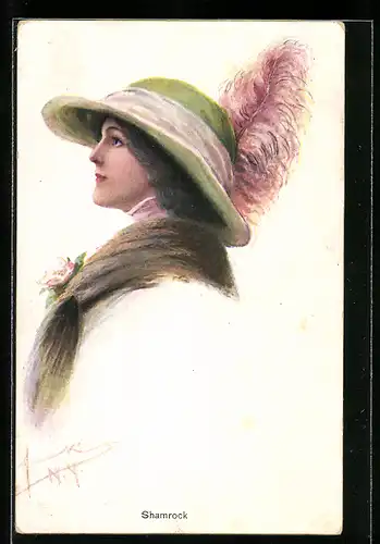 Künstler-AK Shamrock, Elegante Frau trägt gefiederten Hut