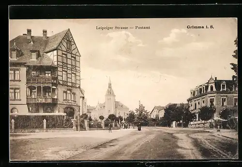 AK Grimma i. S., Leipziger Strasse mit Postamt