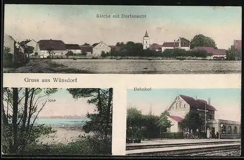 AK Wünsdorf, Bahnhof von der Gleisseite, Kirche mit Dorfansicht