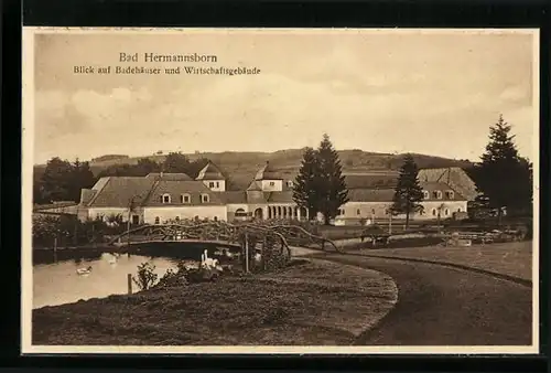 AK Bad Driburg, Hotel Bad Hermannsborn, Blick auf Badehäuser und Wirtschaftsgebäude