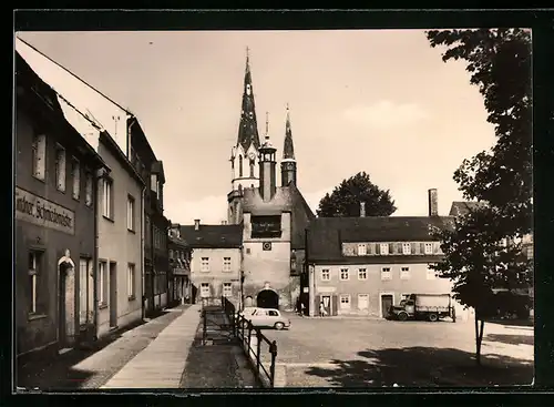 AK Burgstädt /Sa., Ortspartie mit Kirche