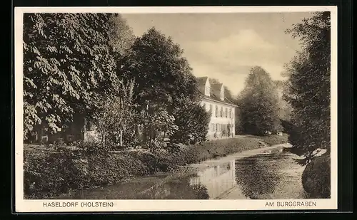 AK Haseldorf / Holstein, Am Burggraben