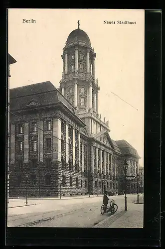 AK Berlin, Neues Stadthaus am Strasseneck Parochialstrasse