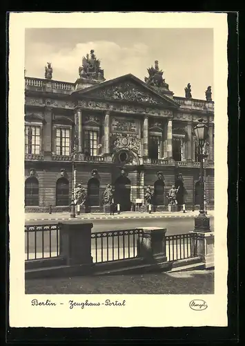 AK Berlin, Zeughaus-Portal