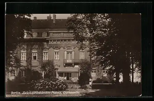 AK Berlin, Gartenseite des Reichspräsidenten-Palais