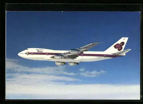 AK Flugzeug Boeing 747-200B der Thai über den Wolken