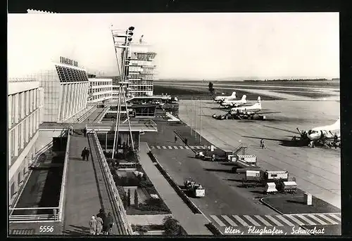 AK Wien-Schwechat, Flughafen aus der Vogelschau