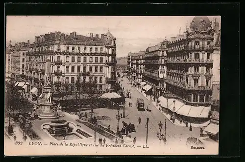AK Lyon, Place de la République et rue du Président Carnot, Strassenbahn