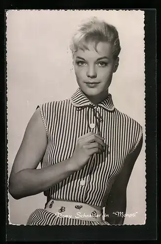 AK Schauspielerin Romy Schneider in Monpti