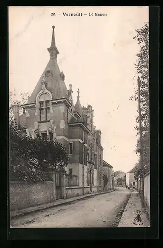 AK Verneuil, Le Manoir