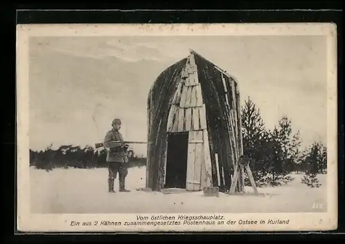 AK Aus 2 Känen gebautes Postenhaus an der Ostsee i. Kurland, Infanterie