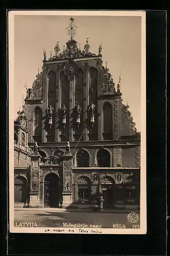 AK Riga, Melngalvju nams