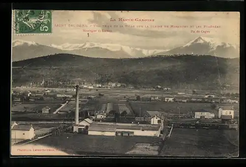 AK Saint-Gaudens, Vue prise de la Ville dur la Plaine de Miramont et les Pyrénées