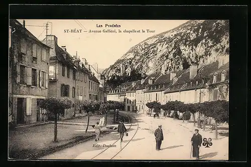 AK St-Béat, Avenue Galliéni, la chapelle et la Tour