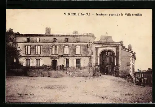 AK Verfeil, Ancienne porte de laVille fortifiée