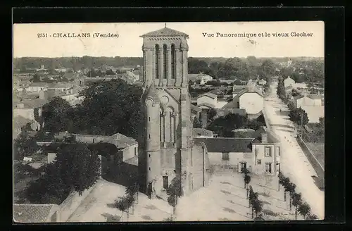 AK Chalans, Vue Panoramique et le vieux Clocher