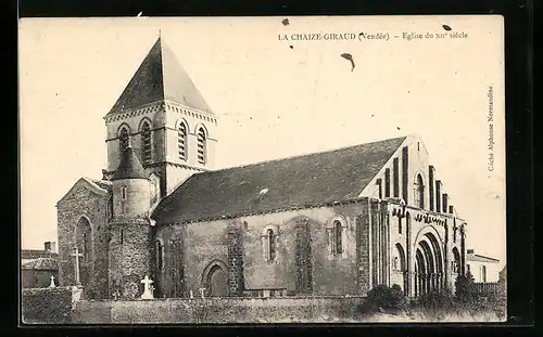 AK La Chaize-Giraud, Eglise du XIIe siècle