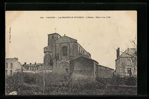 AK La-Chaize-le-Vicomte, L`Eglise, Bâtie vers 1100