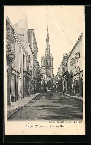 AK Lucon, La Grande-Rue, Strassenpartie