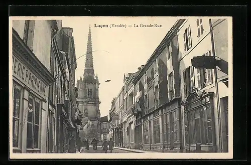 AK Lucon, La Grande-Rue, Strassenpartie