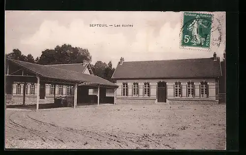 AK Septeuil, Les écoles