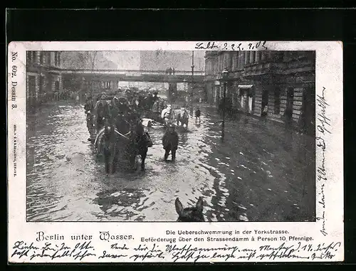 AK Berlin, Hochwasser in der Yorkstrasse, Beförderung per Fuhrwerk