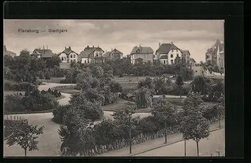 AK Flensburg, Stadtpark aus der Vogelschau