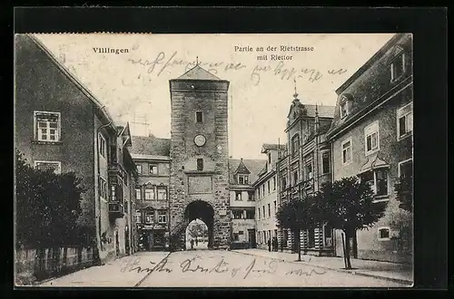 AK Villingen, Partie an der Rietstrasse mit Riettor