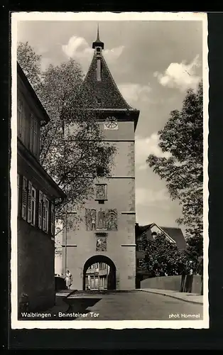 AK Waiblingen, auf der Strasse unter dem Beinsteiner Tor