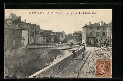 AK Fontenay-le-Comte, Le Nouveau Pont des Sardines