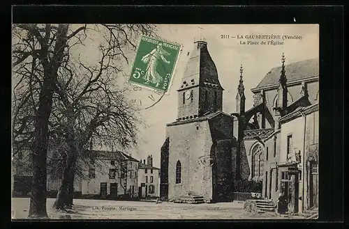 AK La Gaubretière, La Place de l`Église