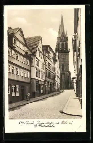 AK Kassel, Kasernenstrasse mit Blick auf die St. Martinskirche