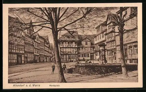 AK Allendorf a. d. Werra, Marktplatz mit Brunnen