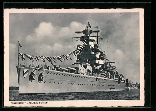 AK Panzerschiff Admiral Scheer der Kriegsmarine in Flaggengala, Bugansicht
