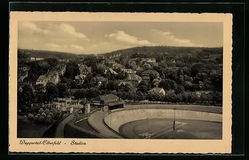 AK Wuppertal-Elberfeld, Stadion und Ortsansicht aus der Vogelschau