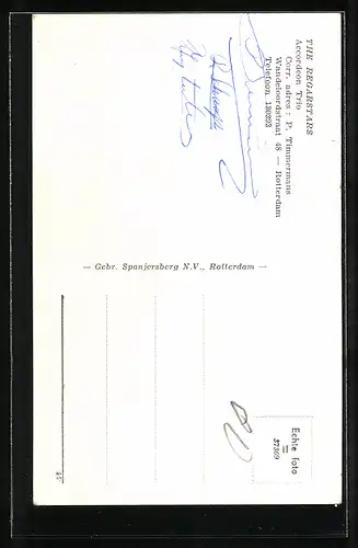 AK Musiktrio The Regarstars mit Akkordeon, Autograph rückseitig